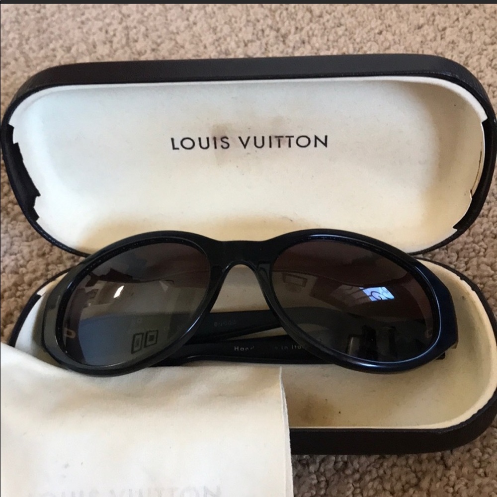 Black Louis Vuitton Sunglasses